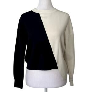 Alice + Olivia black & white colorblock crop long sleeve sweater size XS